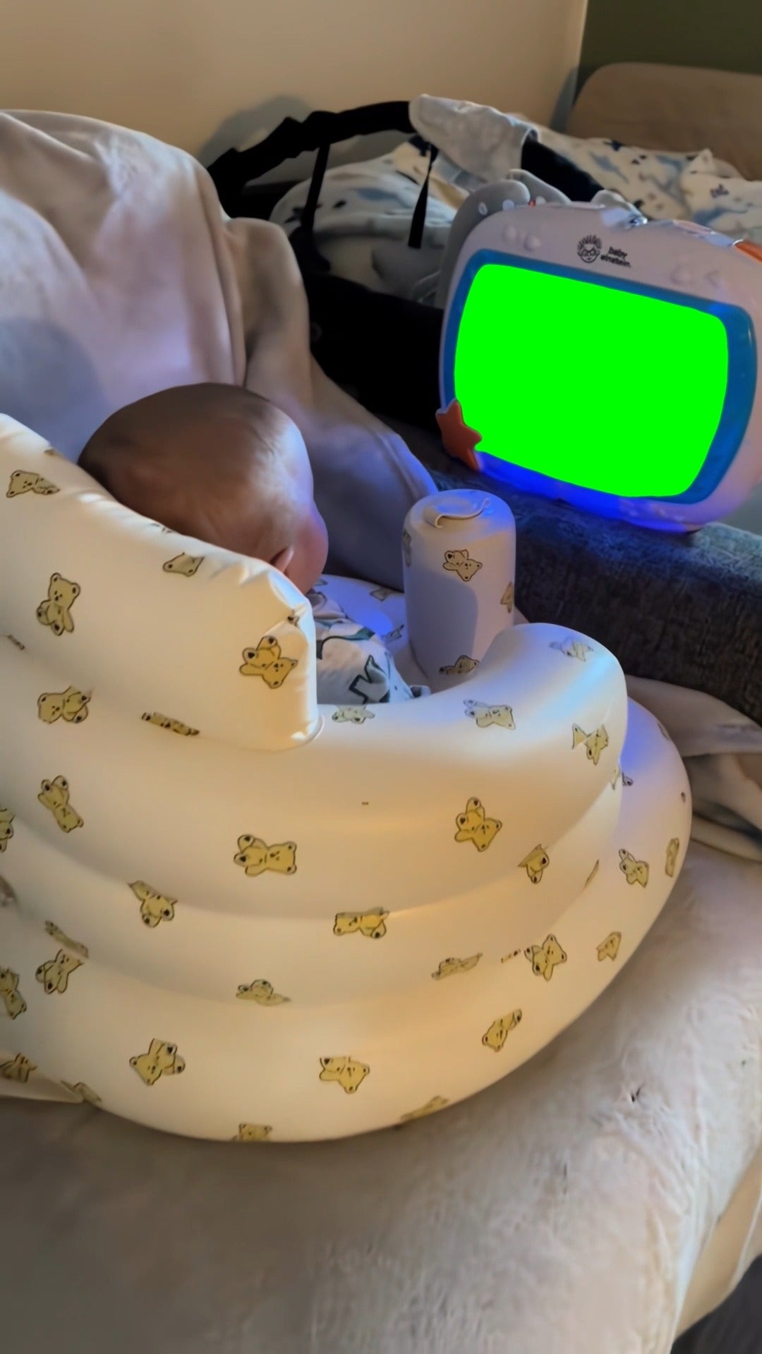 Shocked Baby Watching TV meme (Green Screen)