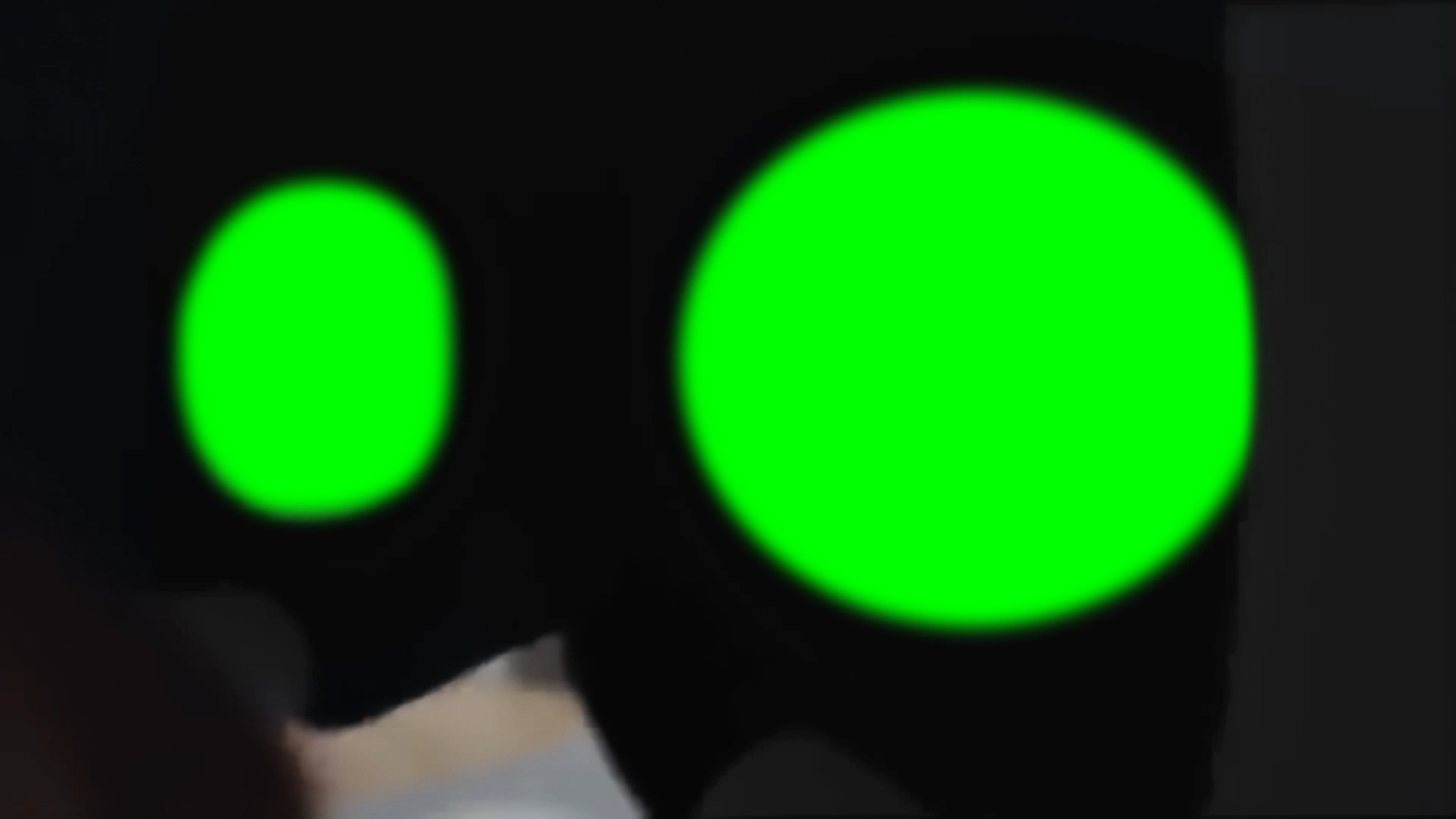Apple Vision Pro (Green Screen)