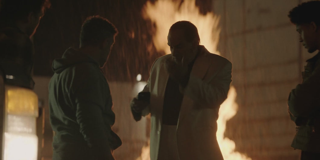 The Penguin Showing his Phone meme (Green Screen)