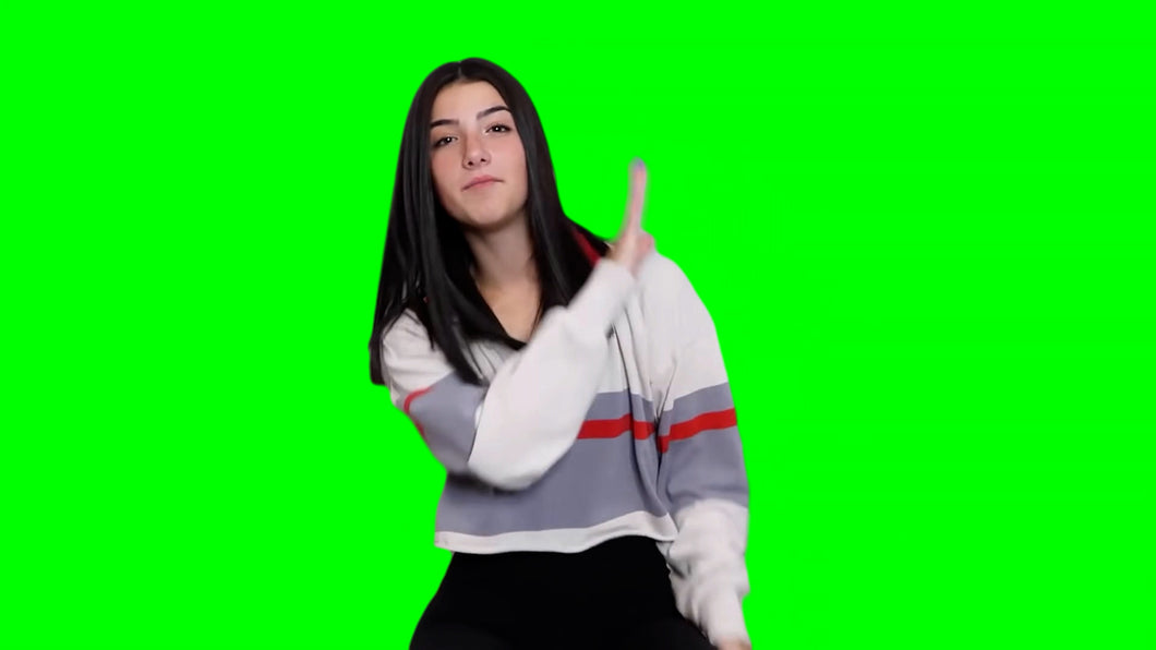 Charli D'Amelio YouTube Intro (Green Screen)